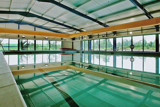 piscina del collegio Moreton Hal